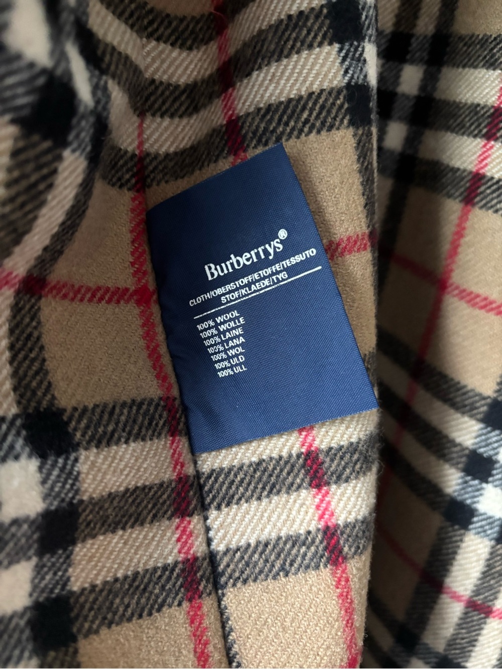 Burberry Beige Trench Coat with Signature Check Lining - Picture 4 of 8